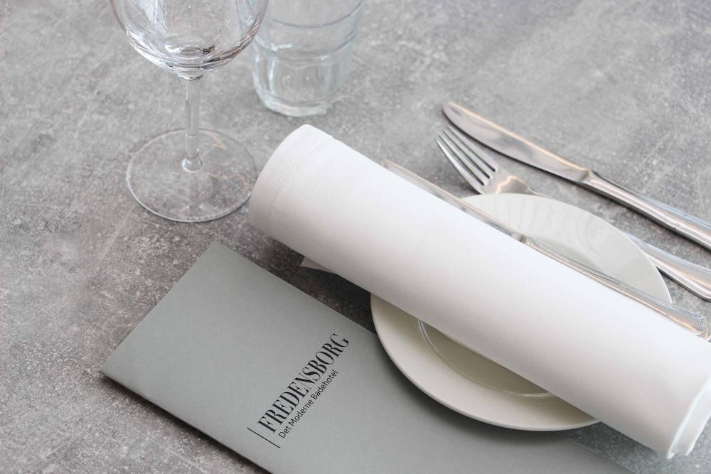 Fredensborg Badehotel Ronne Luaran gambar